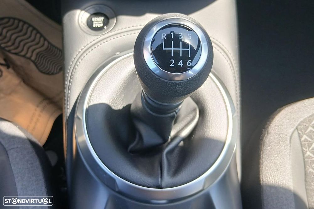 Nissan Juke 1.0 DIG-T N-Connecta - 10