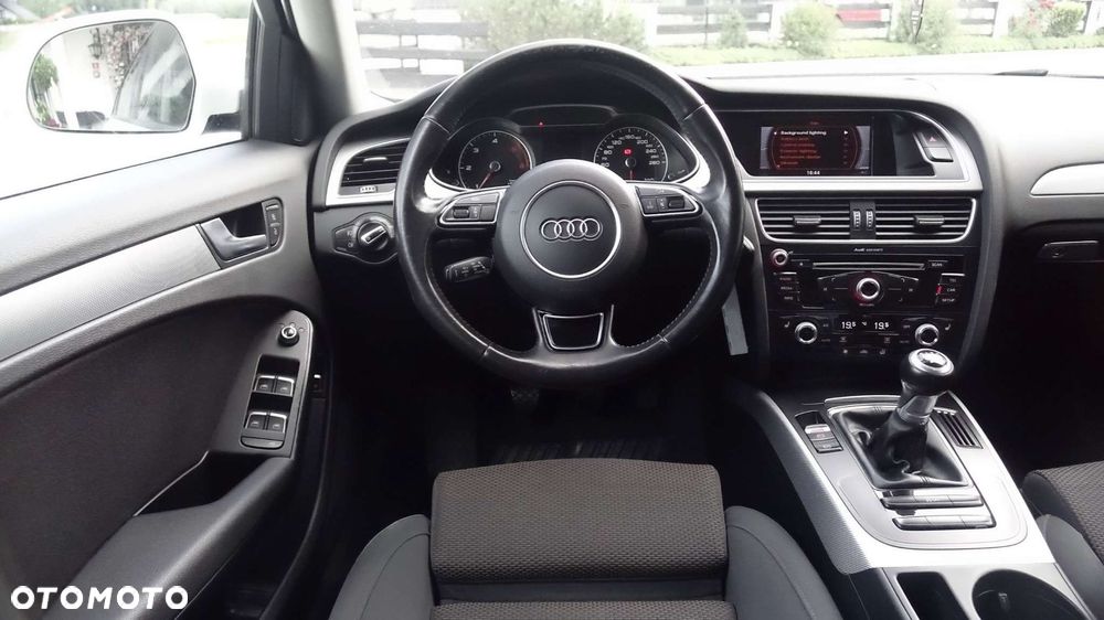 Audi A4 Allroad - 35