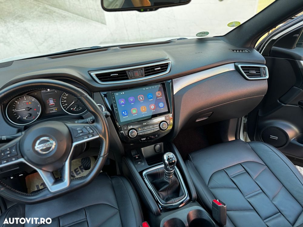 Nissan Qashqai 1.6 DCI TEKNA+ - 8
