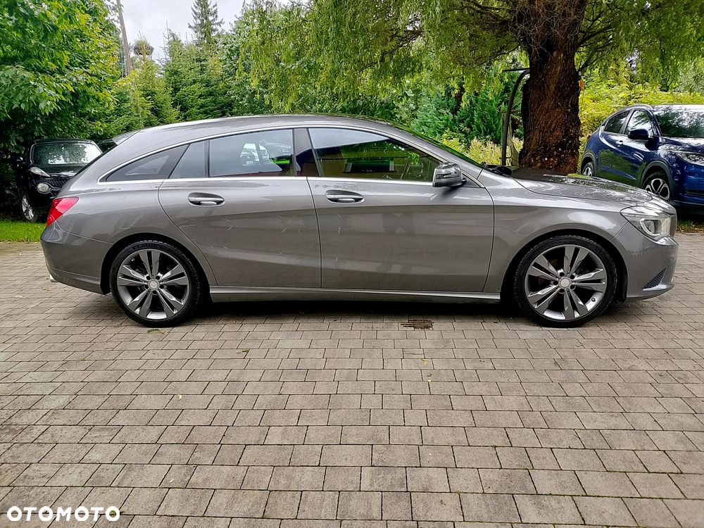 Mercedes-Benz CLA 200 7G-DCT SCORE - 23