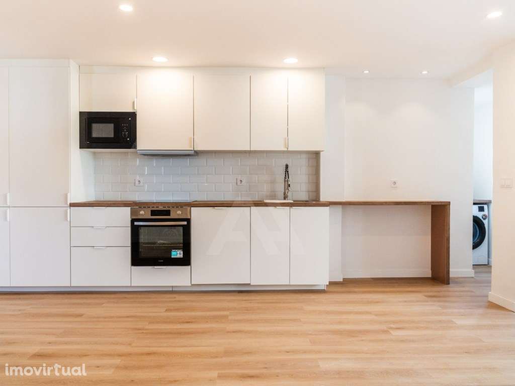 Apartamento T2 Totalmente Renovado em Cascais - Grande imagem: 3/19