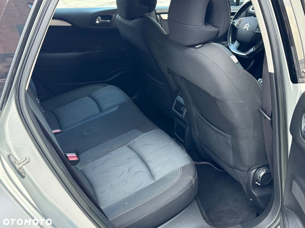 Citroën C4 - 12