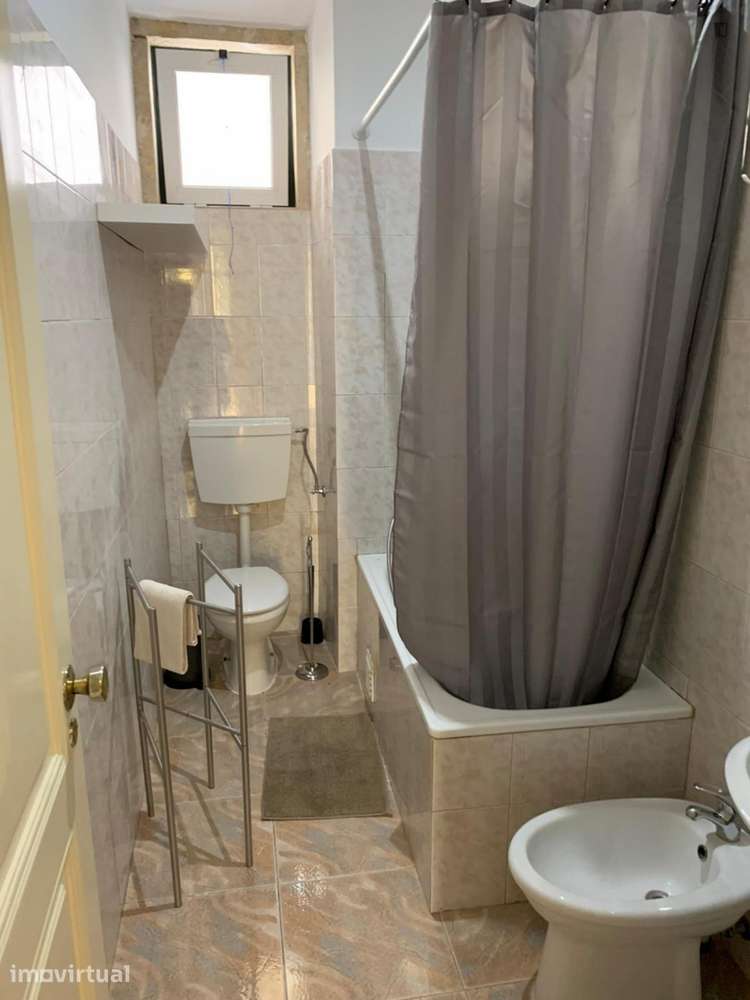 Quarto - localizado em Arroios Lisbon - Grande imagem: 2/19