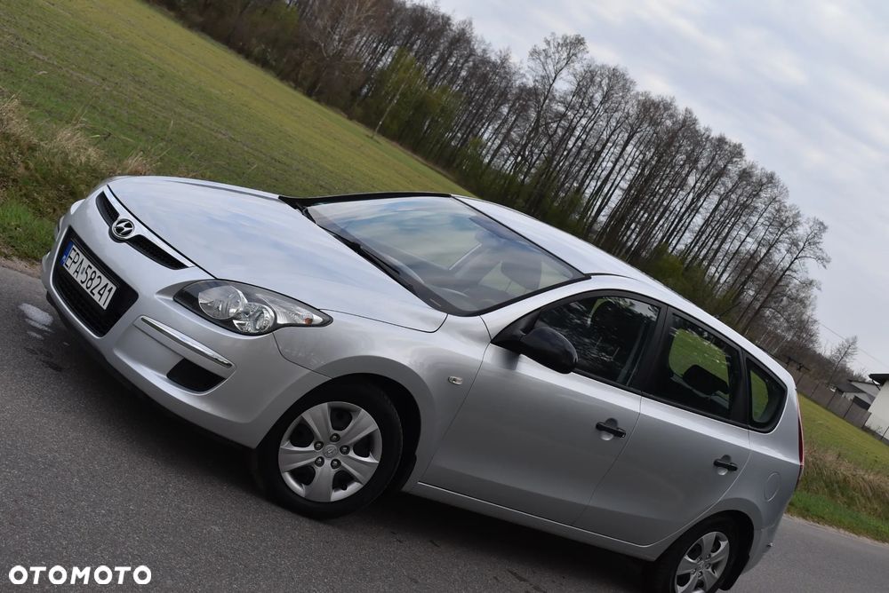 Hyundai i30 i30cw 1.4 FIFA WM Edition - 1
