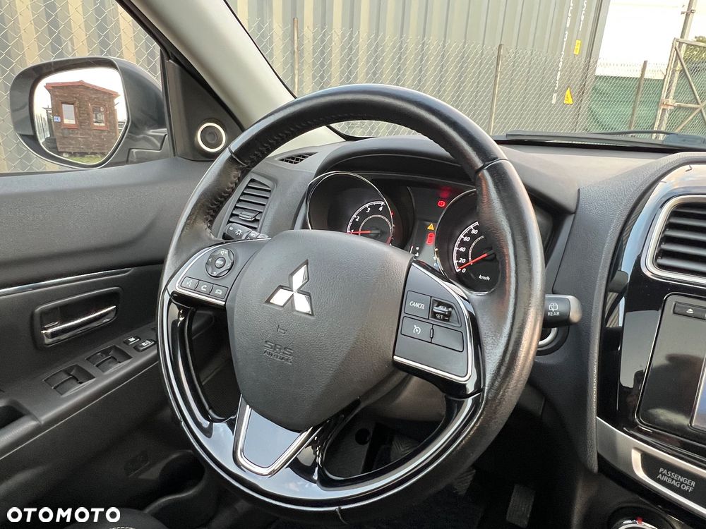 Mitsubishi ASX 1.6 Intense Plus Navi Blue Edition - 14
