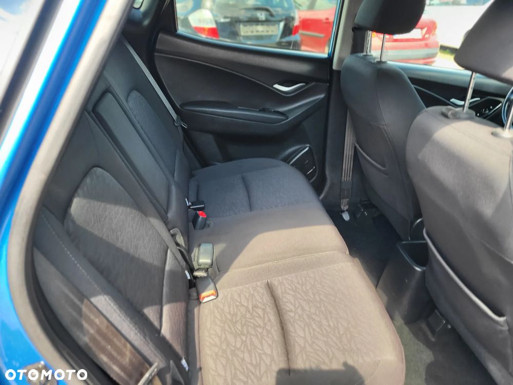 Hyundai ix20 1.6 blue YES Silver - 25