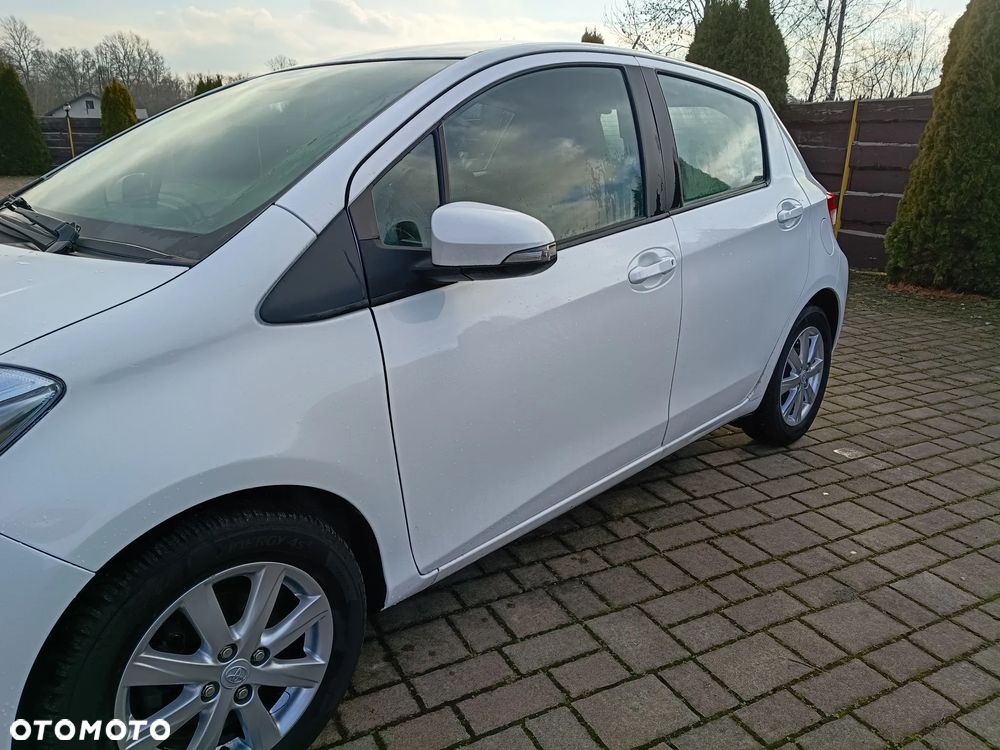 Toyota Yaris 1.0 VVT-i Trend - 4