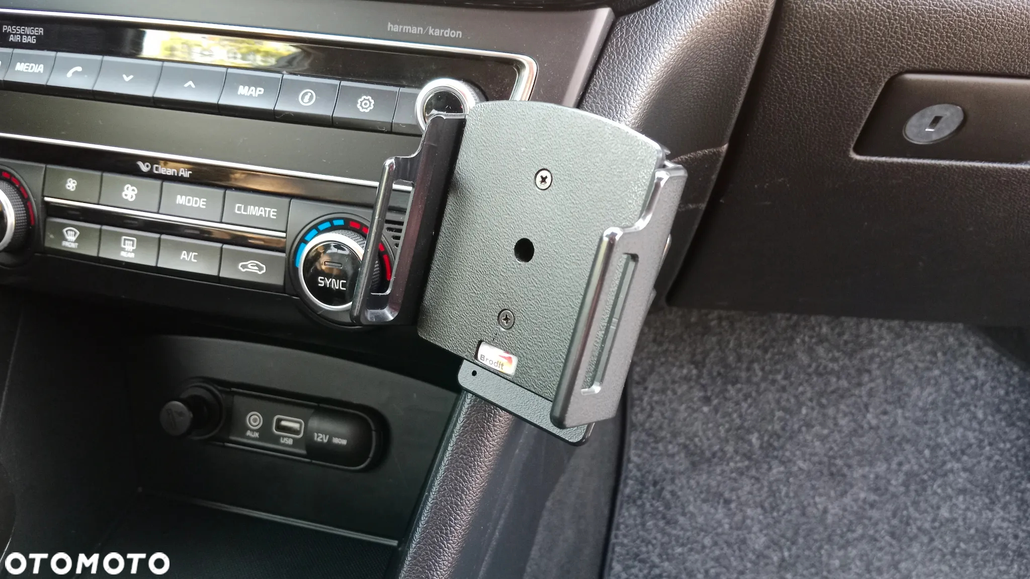 Kia Optima - 26