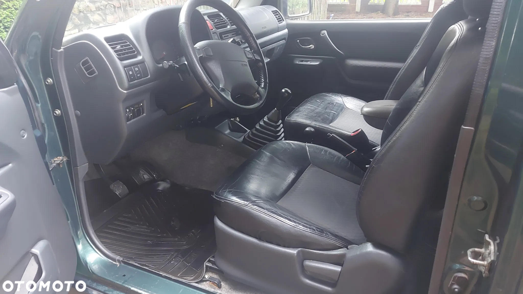 Suzuki Jimny 1.3 - 8