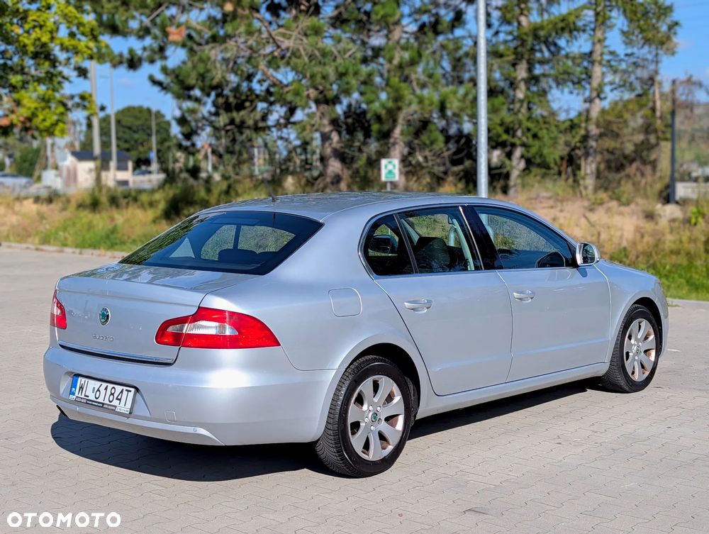 Skoda Superb 1.8 TSI DSG Ambition - 3