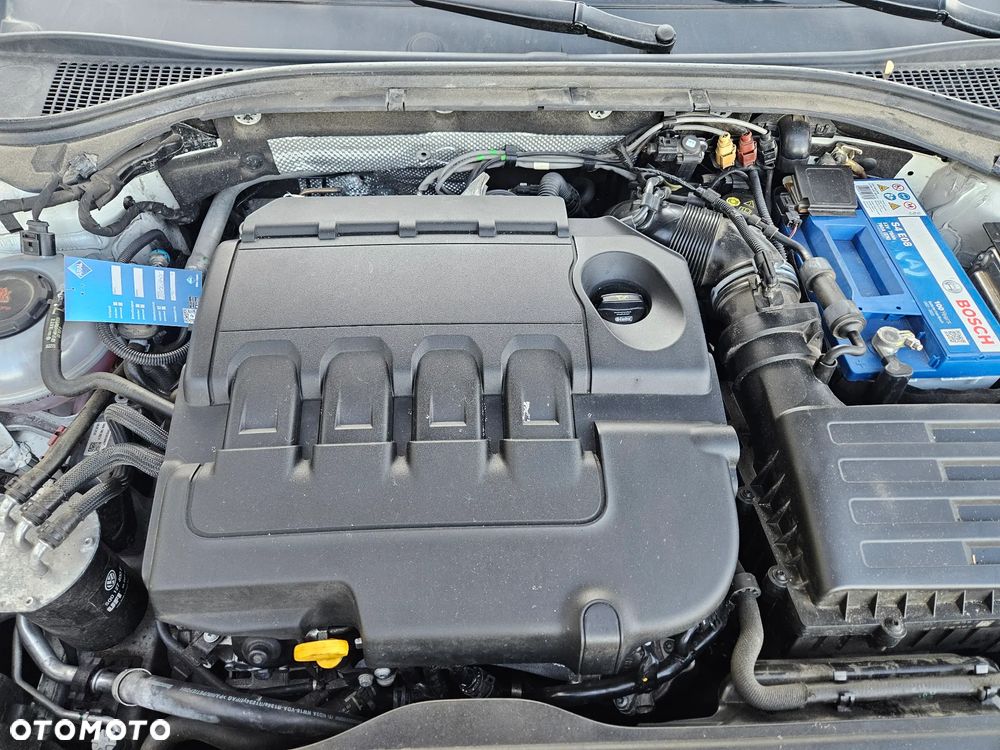 Skoda Superb 2.0 TDI DSG Ambition - 37