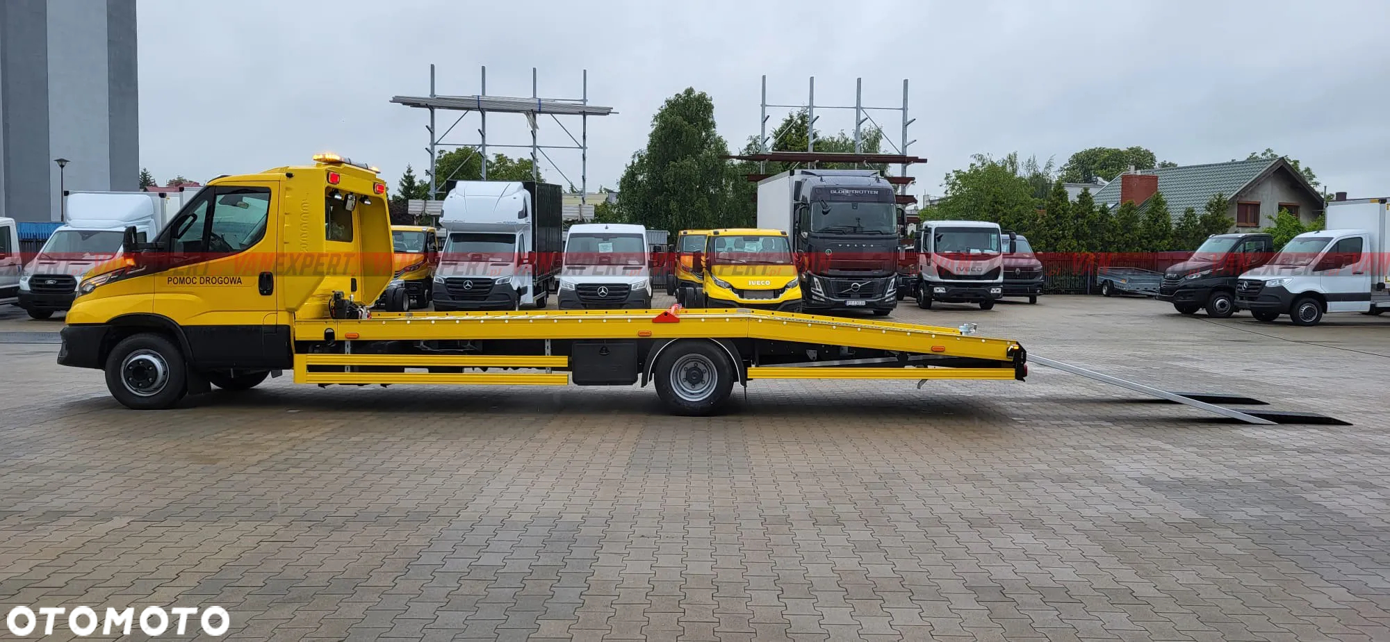 Iveco Daily 70C21H A8 P Laweta z zapadniami - 8