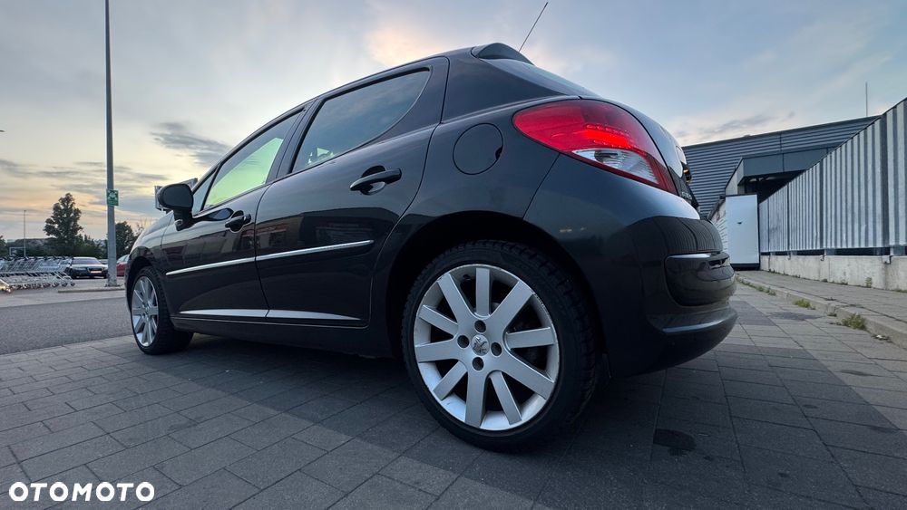 Peugeot 207 1.6 Premium - 3