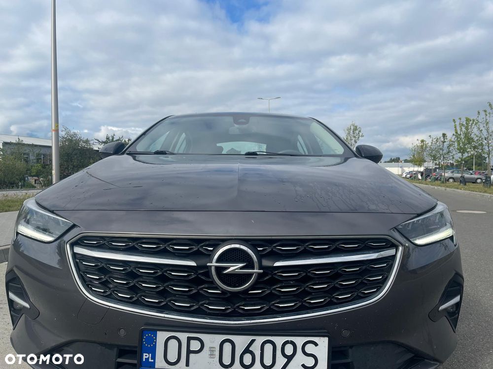 Opel Insignia 2.0 CDTI Elegance S&S - 10