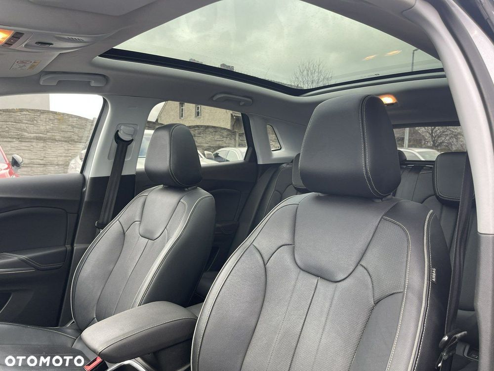 Opel Grandland X 1.2 T GPF Ultimate S&S - 11