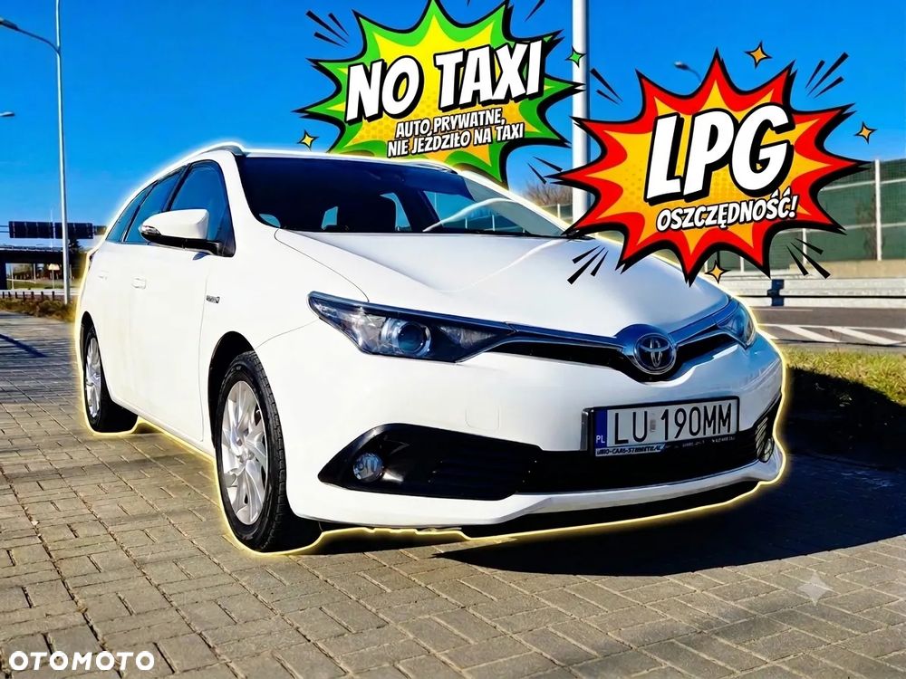 Toyota Auris - 1
