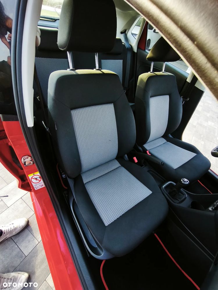 Volkswagen Polo - 19