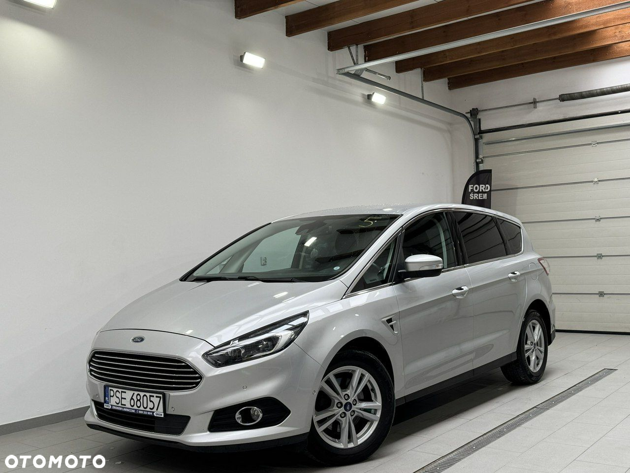 Ford S-Max - 9