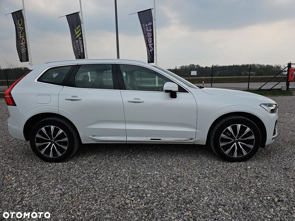 Volvo XC 60 T8 Plug-In Hybrid AWD Inscription - 4