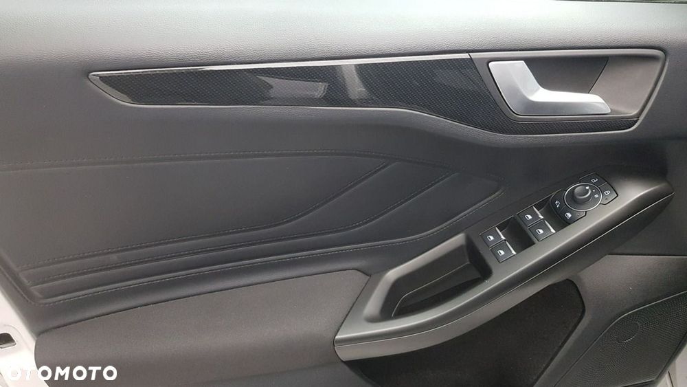 Ford Focus - 18