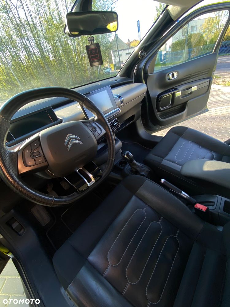 Citroën C4 Cactus 1.2 PureTech Shine Edition S&S - 8