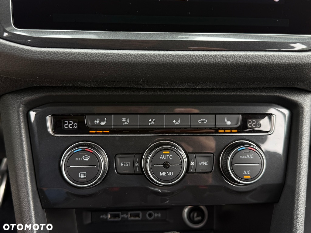 Volkswagen Tiguan 2.0 TDI SCR DSG IQ.DRIVE - 27