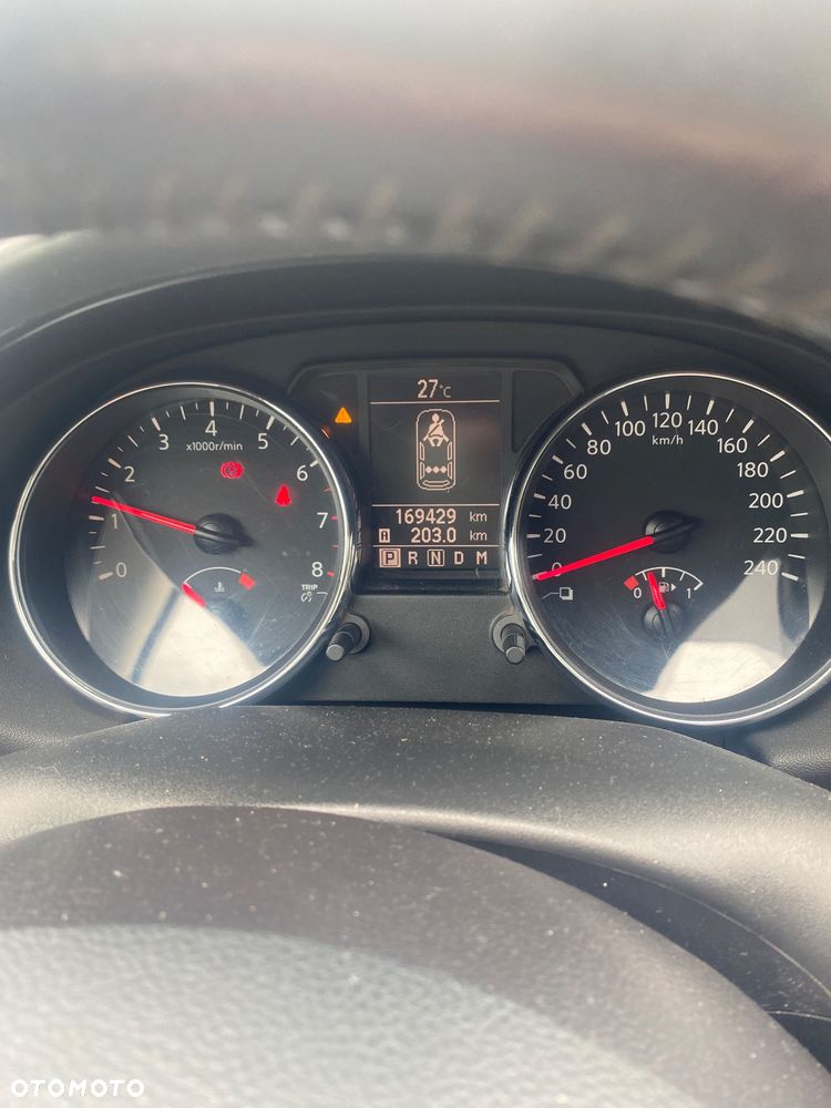 Nissan Qashqai 2.0 4x4 Tekna CVT - 24