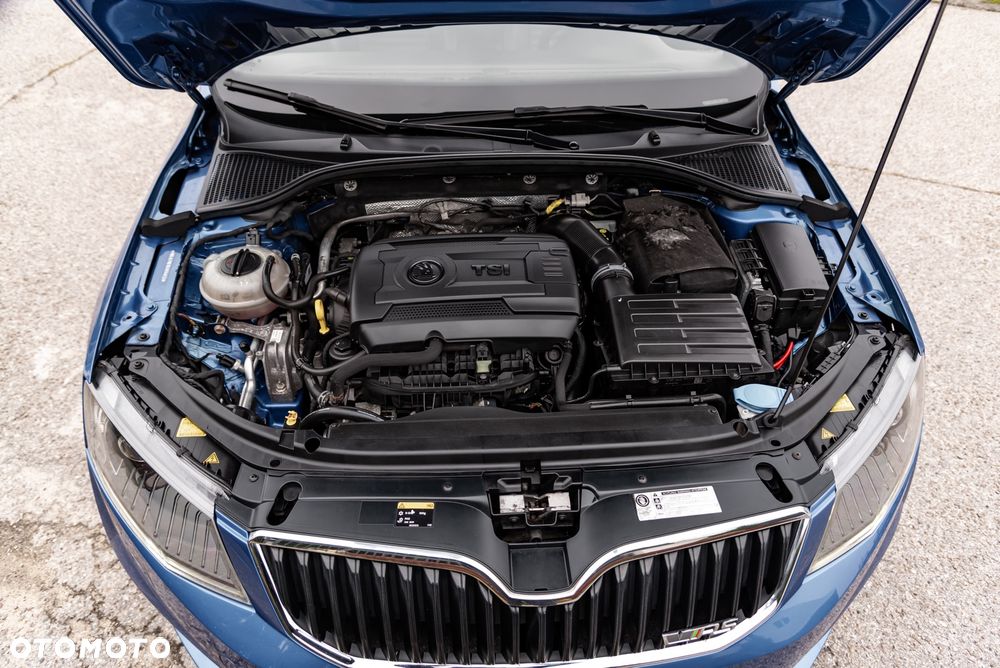 Skoda Octavia 2.0 TSI RS - 39