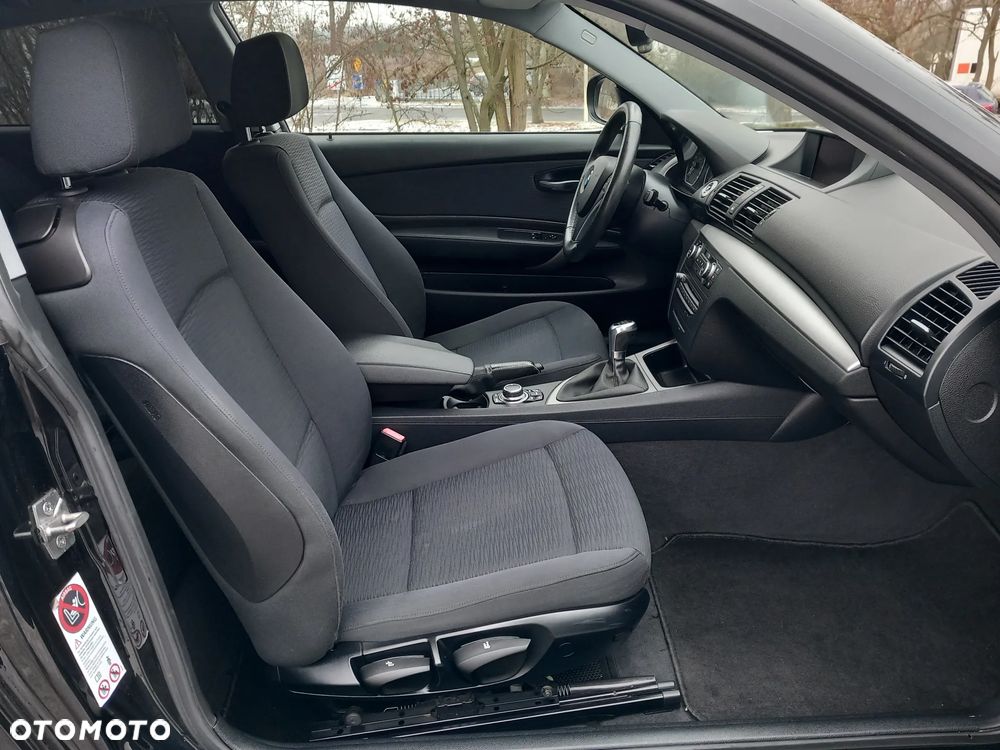 BMW Seria 1 116d - 10
