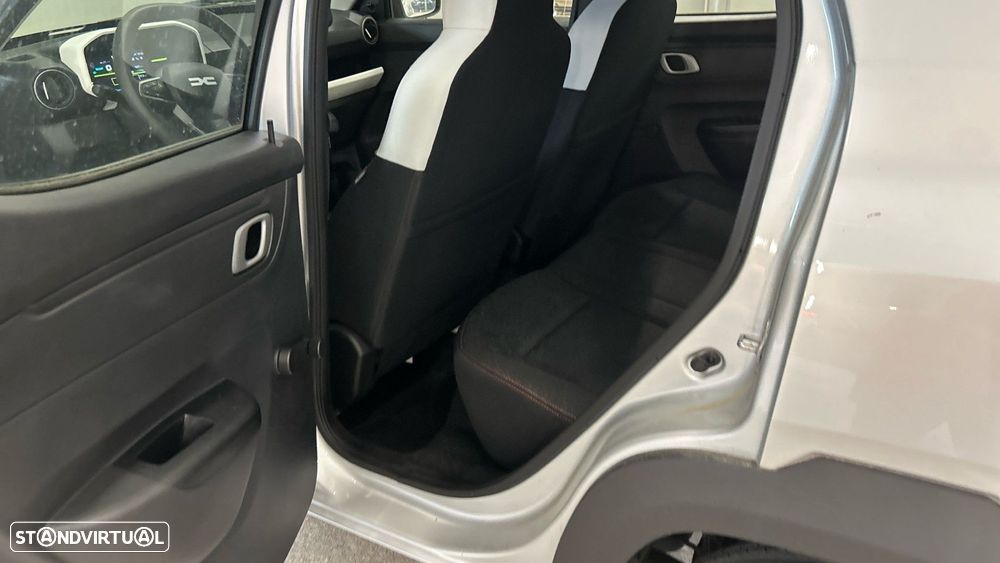 Dacia Spring Electric 65 Extreme - 12