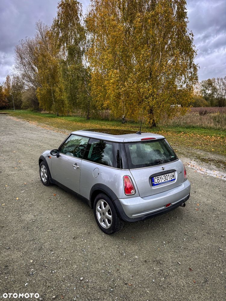 MINI ONE Standard - 7