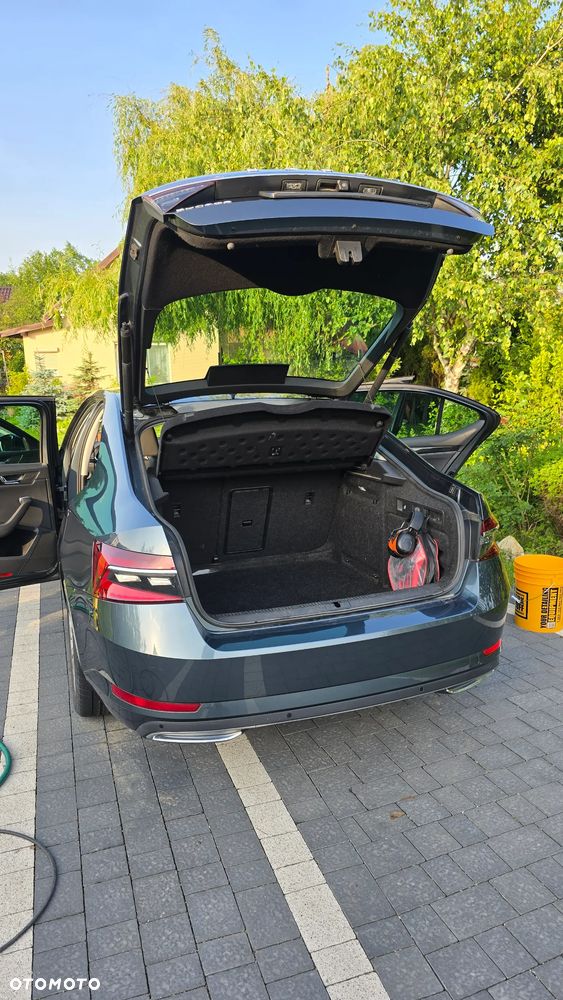 Skoda Superb 2.0 TDI SCR 4x4 L&K DSG - 4