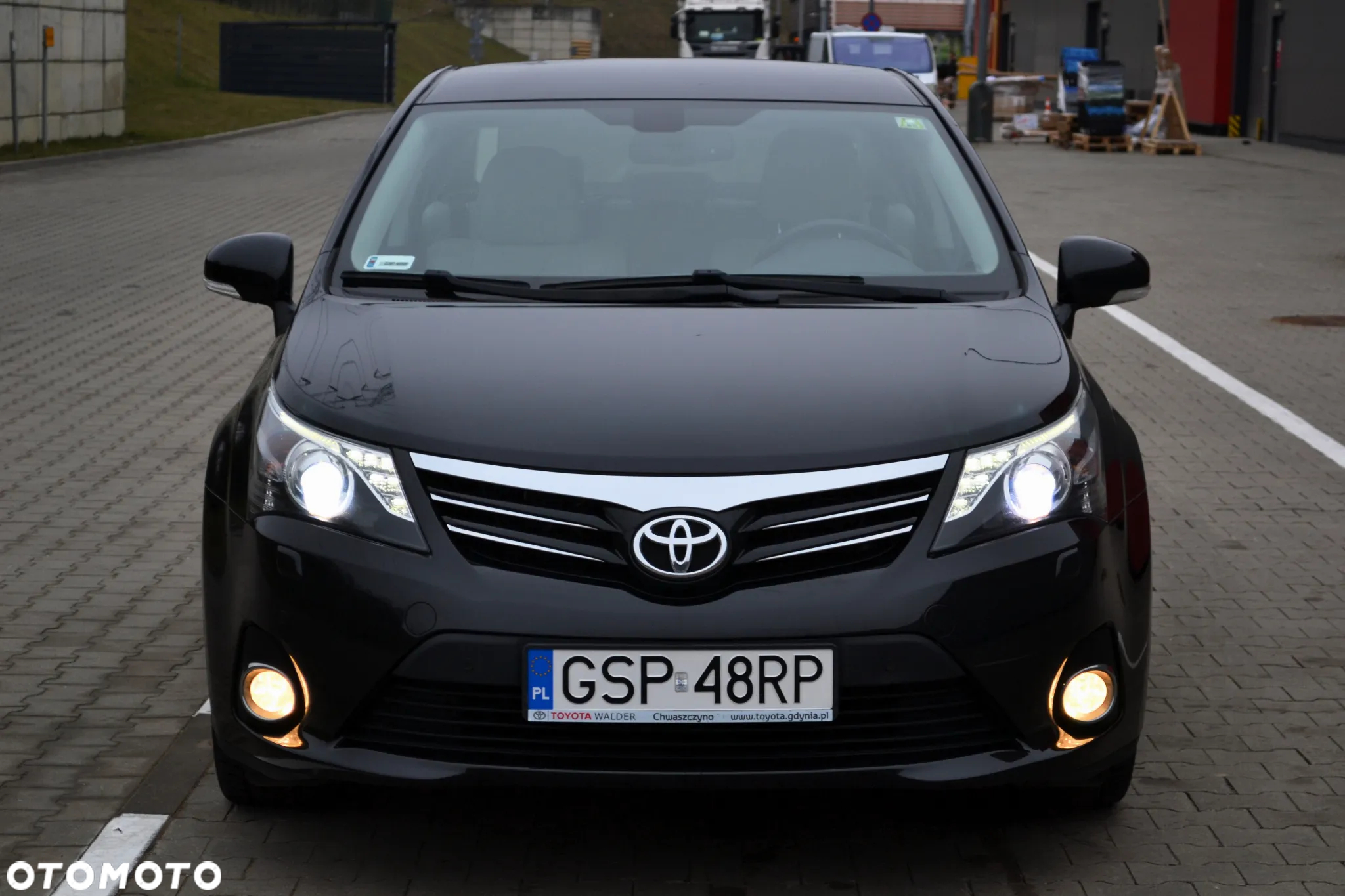 Toyota Avensis 2.0 Prestige NAVI MS - 35