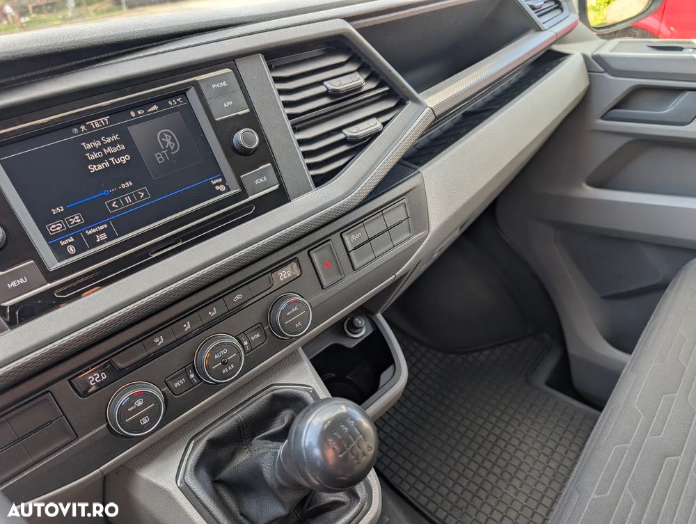 Volkswagen Caravelle 2.0 TDI 110 kW LR Comfortline - 6