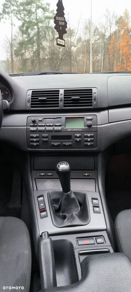 BMW Seria 3 318i Edition Exclusive - 15