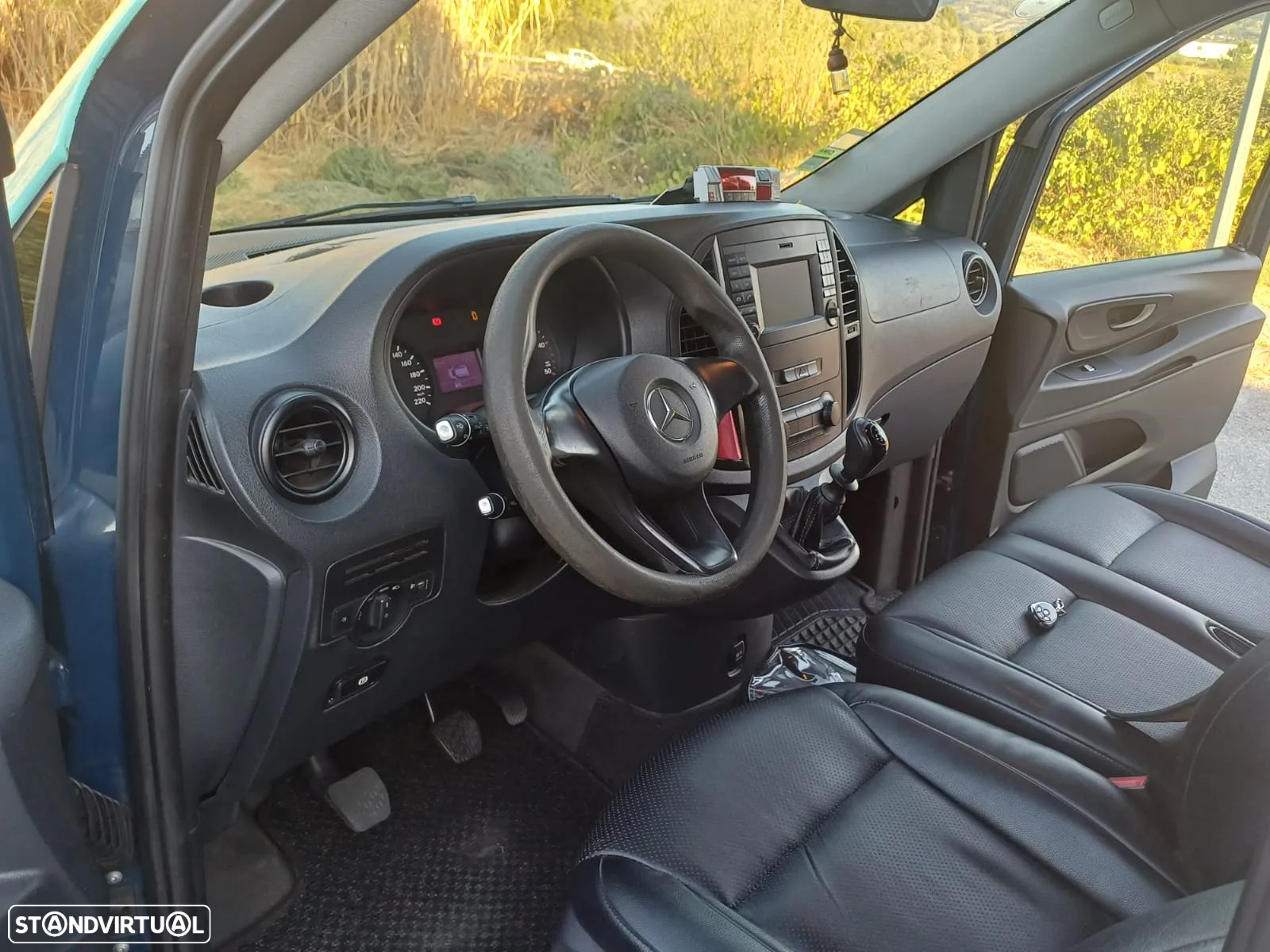 Mercedes-Benz Vito - 12