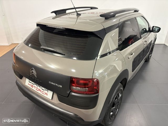 Citroën C4 Cactus 1.5 BlueHDi Shine Pack - 26