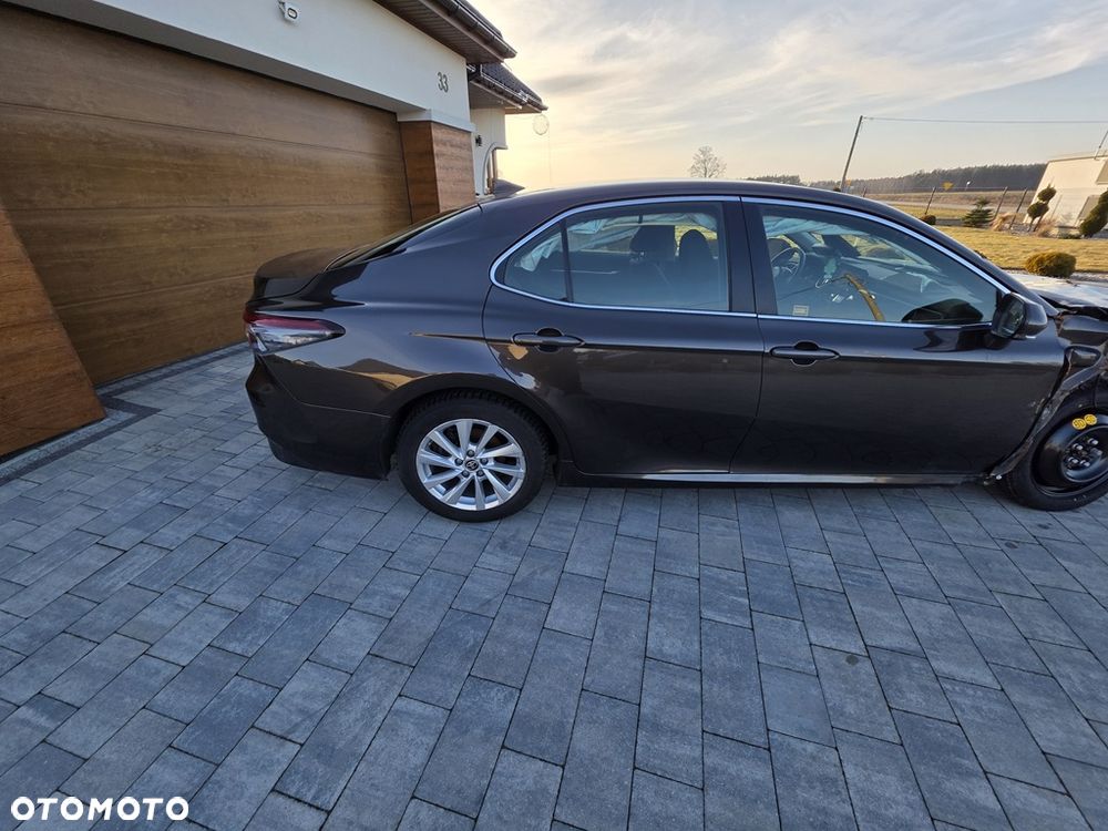Toyota Camry 2.5 Hybrid Comfort CVT - 7