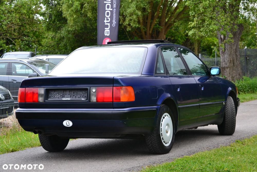 Audi 100 2.6 E - 8