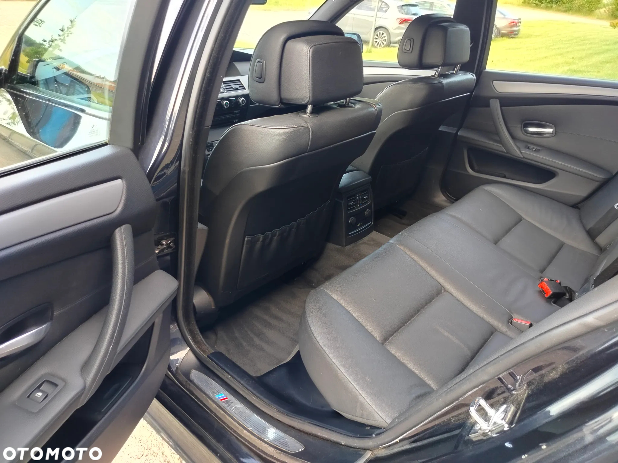 BMW Seria 5 530d Touring - 21