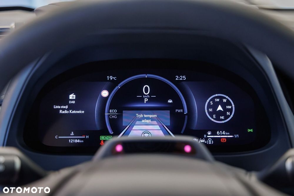 Lexus UX 300h Business - 7