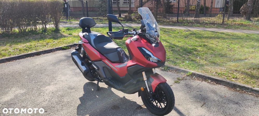 Honda ADV350 - 12