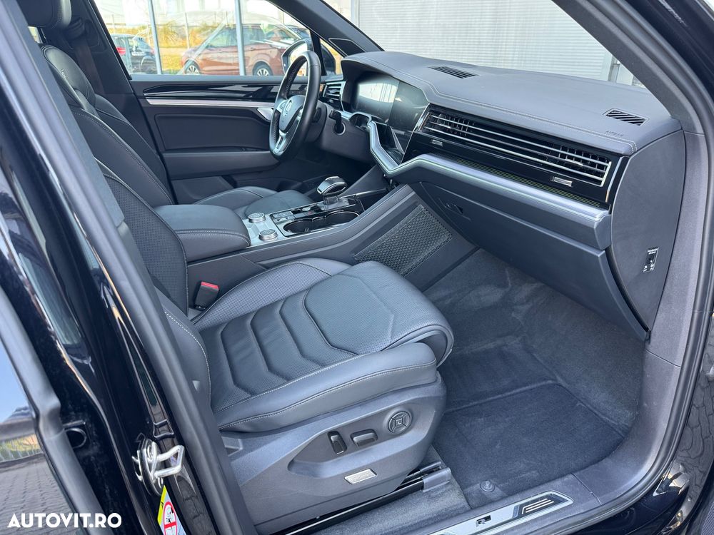 Volkswagen Touareg 3.0 V6 TDI 4Motion DPF Automatik R-Line - 15