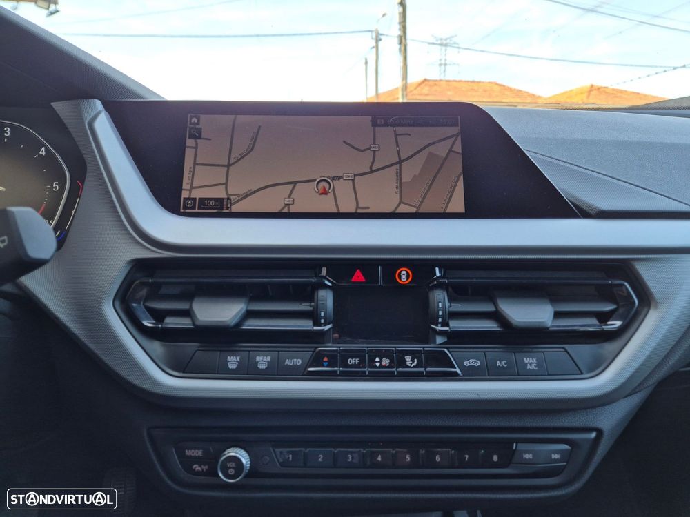 BMW 116 d EDynamics Advantage - 21