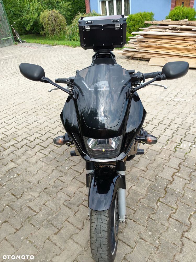 Honda CB - 10