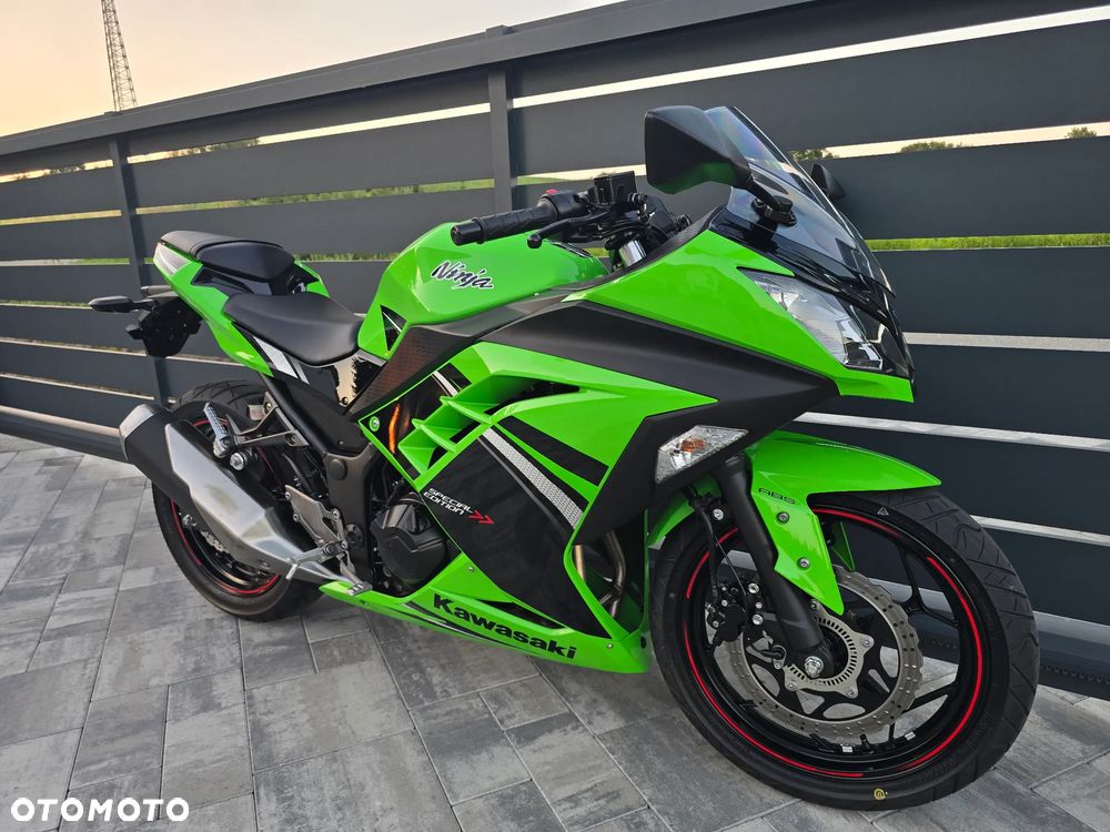 Kawasaki Ninja 300 ABS - 1