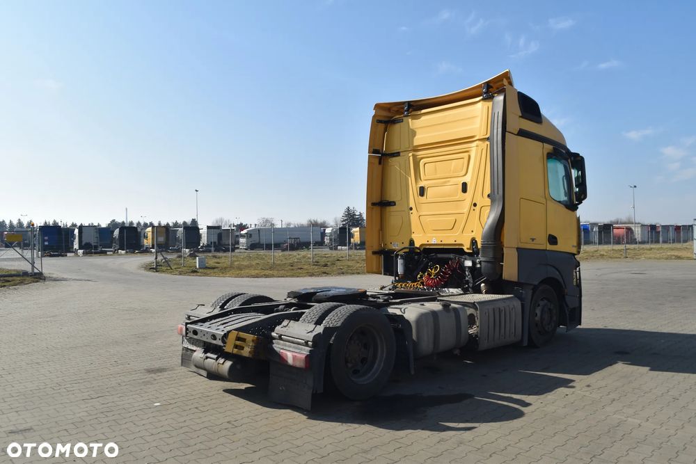 Mercedes-Benz Actros 1842 - 7