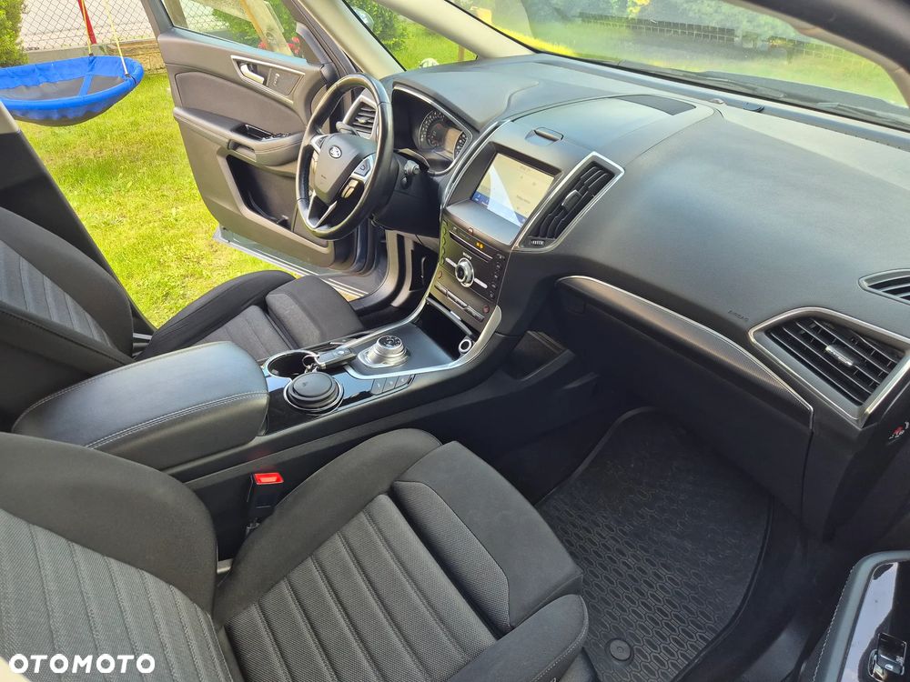Ford S-Max 2.0 EcoBlue Titanium - 28