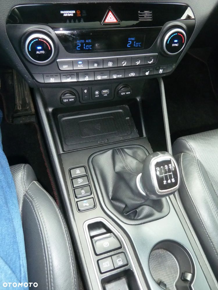 Hyundai Tucson 1.6 Turbo 2WD Style - 19