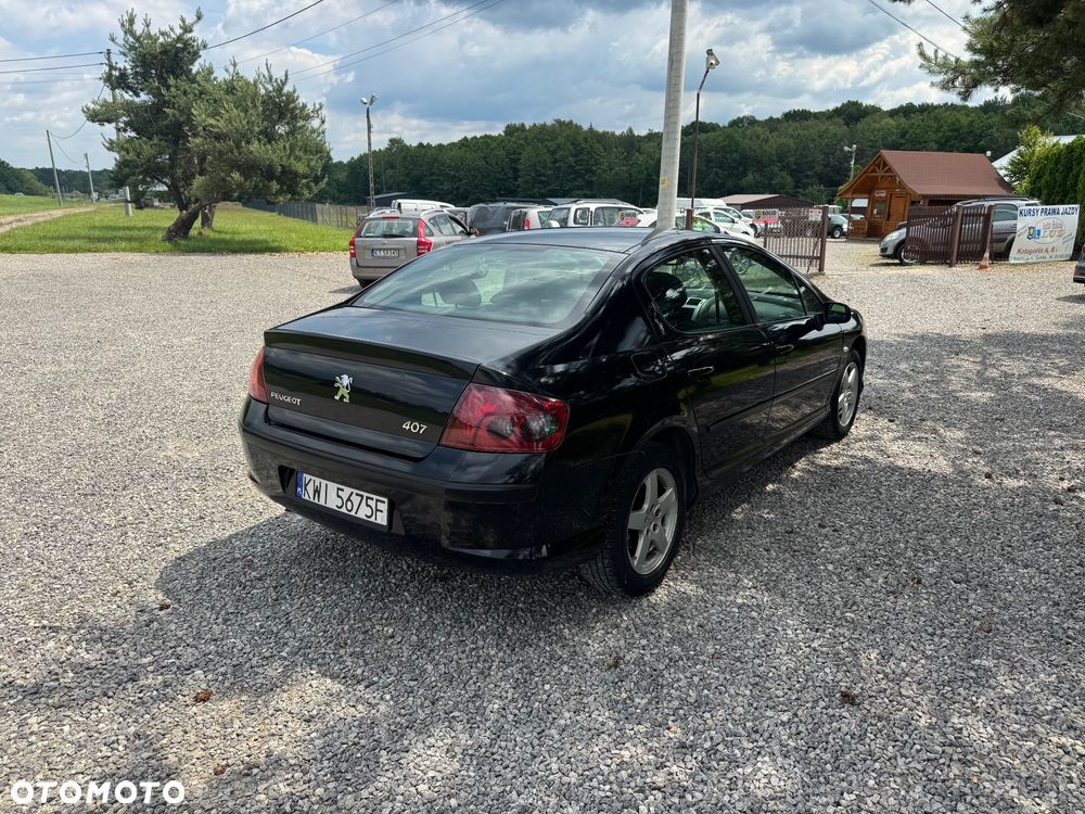 Peugeot 407 HDi 110 Premium - 17